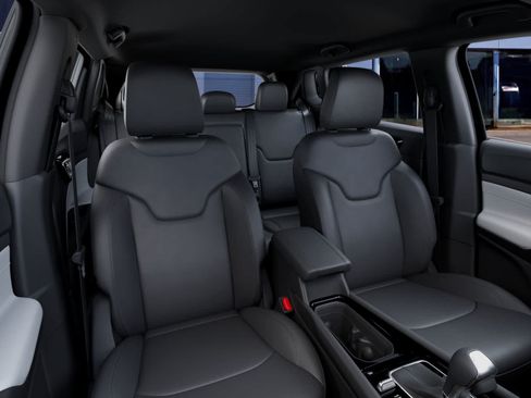 New 2026 Jeep Compass Limited AWD/4WD image 16