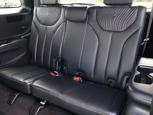 Used 2024 Hyundai Palisade Calligraphy image 21