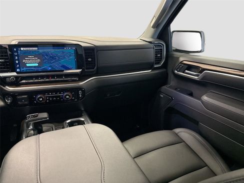 Used 2025 Chevrolet Silverado 1500 RST AWD/4WD image 25