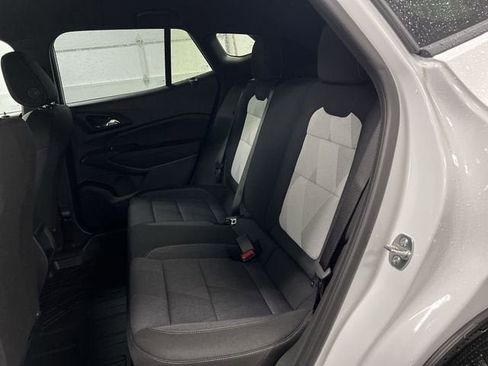 New 2026 Chevrolet Trax RS FWD image 22