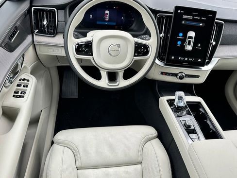 New 2026 Volvo XC90 T8 Ultra w/ Protection Package Premier AWD/4WD image 8