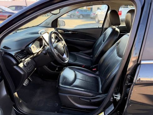 Used 2017 Chevrolet Spark LT image 21