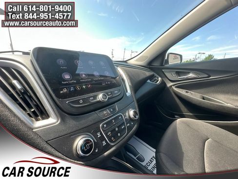 Used 2024 Chevrolet Malibu LT FWD image 16
