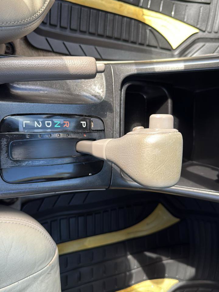 Used 2002 Toyota Camry LE FWD image 19