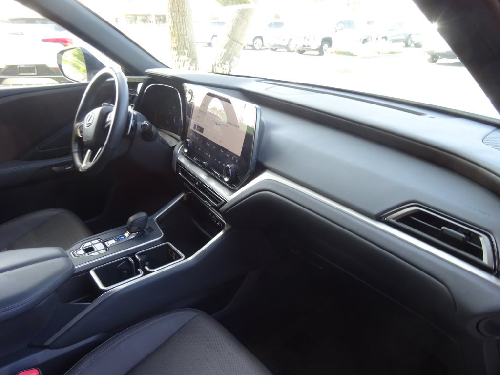 Used 2026 Lexus TX 350 AWD w/ Technology Package image 14