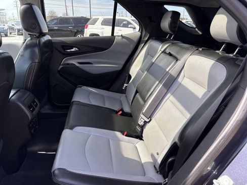 Used 2018 Chevrolet Equinox Premier image 26
