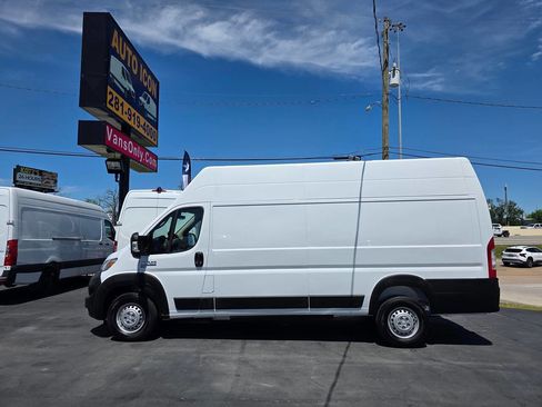 Used 2025 RAM ProMaster 3500 image 4