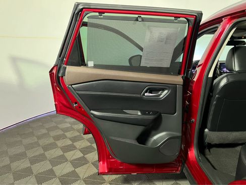 Certified 2023 Nissan Rogue SV w/ SV Premium B Package AWD/4WD image 26
