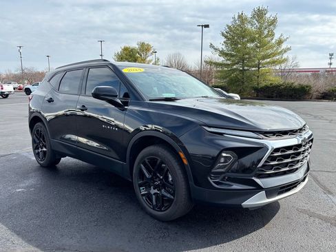 Used 2024 Chevrolet Blazer LT w/ Convenience Package image 9