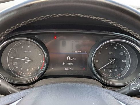 Used 2021 Buick Encore GX Select FWD image 27