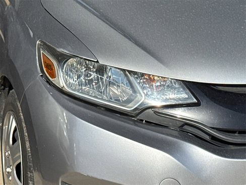 Used 2017 Honda Fit LX image 4