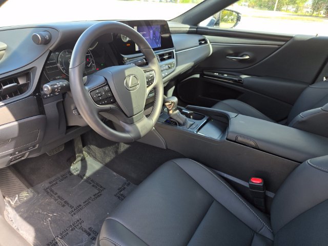 Used 2025 Lexus ES 350 w/ Premium Package FWD image 23