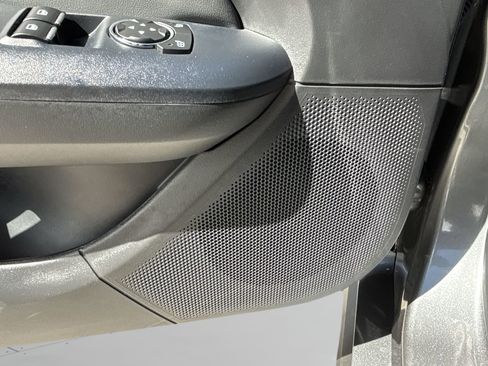 Used 2025 Ford Mustang Premium image 18