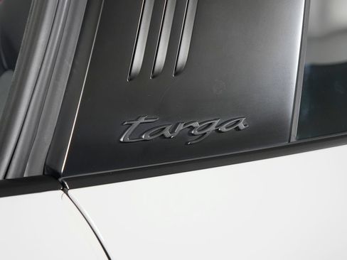 Certified 2024 Porsche 911 Targa 4 GTS AWD/4WD image 16