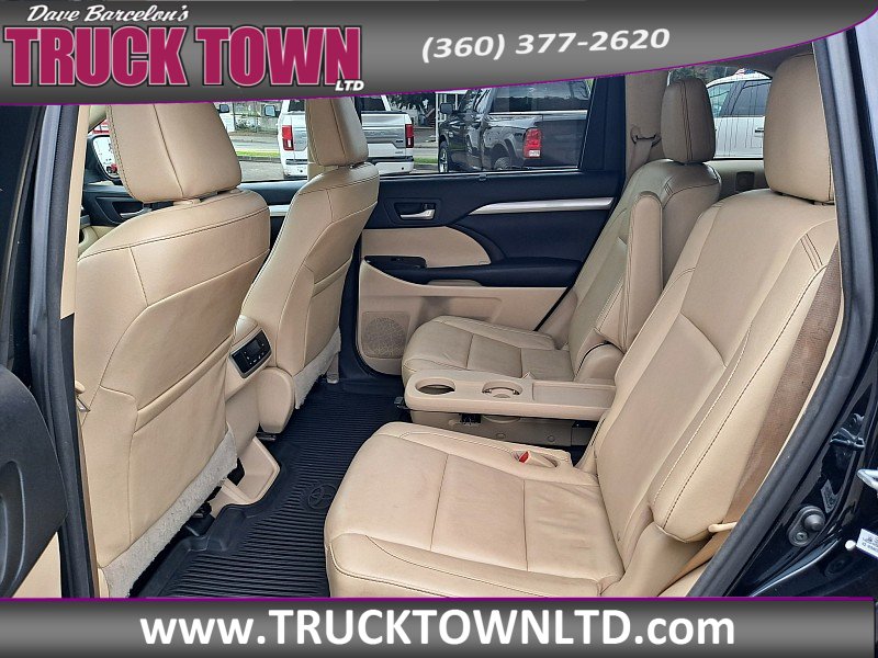 Used 2016 Toyota Highlander XLE w/ Protection Package #3 AWD/4WD image 15