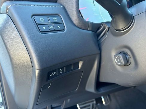 Used 2024 Lexus LX 600 F Sport AWD/4WD image 21