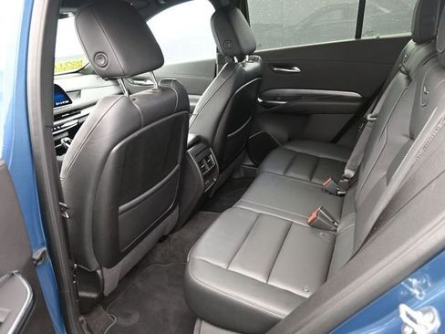 Used 2025 Cadillac XT4 Premium Luxury image 16