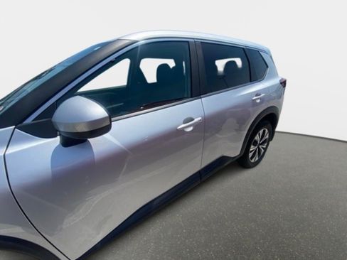 Used 2023 Nissan Rogue SV FWD image 10