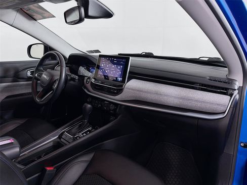 Used 2022 Jeep Compass Latitude w/ Convenience Group image 27