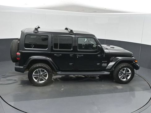 Used 2018 Jeep Wrangler Unlimited Sahara w/ Uconnect 4C Nav & Sound Group AWD/4WD image 41