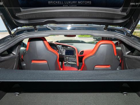 Used 2019 Chevrolet Corvette ZR1 RWD image 17