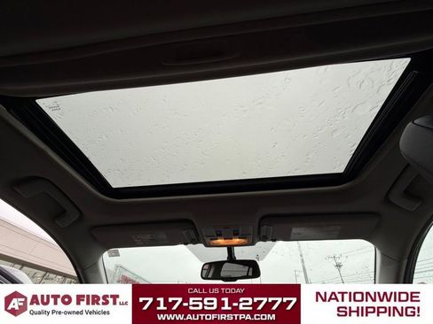 Used 2013 Toyota RAV4 Limited image 18