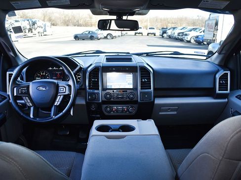 Used 2019 Ford F150 XLT w/ Equipment Group 302A Luxury image 4