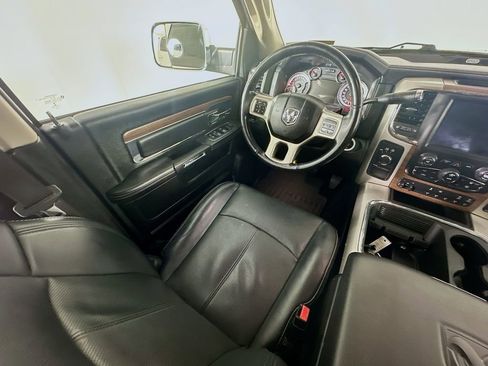 Used 2018 RAM 2500 Laramie w/ Snow Chief Group image 9