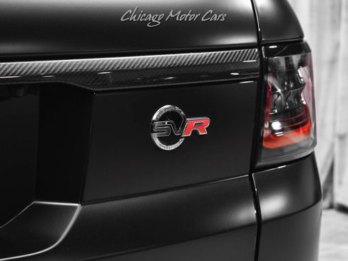 Used 2022 Land Rover Range Rover Sport SVR image 44