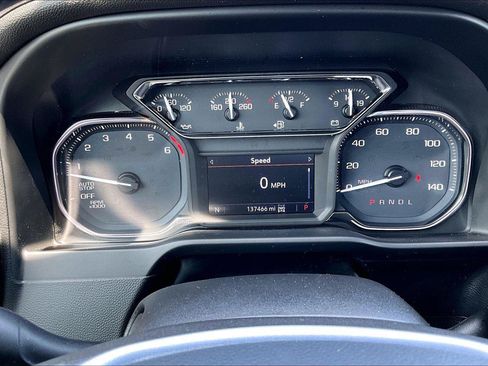 Used 2019 GMC Sierra 1500 SLE w/ SLE Value Package AWD/4WD image 21