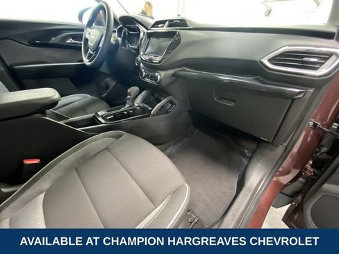 Used 2023 Chevrolet TrailBlazer LT w/ Convenience Package AWD/4WD image 37