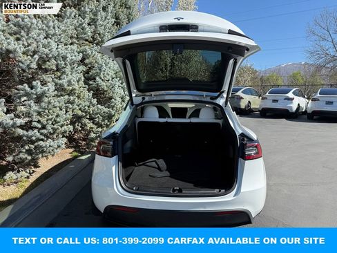 Used 2022 Tesla Model Y Long Range image 26