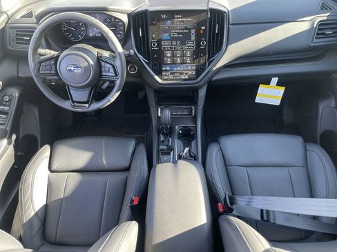 Certified 2025 Subaru Ascent Bronze Edition w/ Popular Package #2 image 14