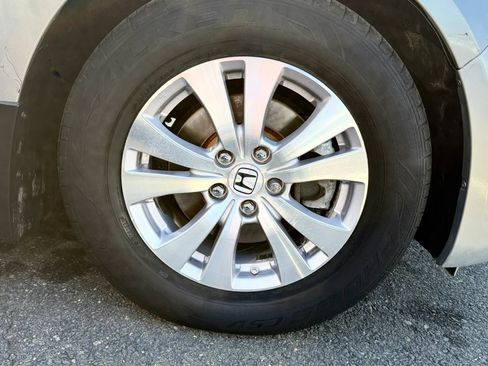 Used 2015 Honda Odyssey EX image 49