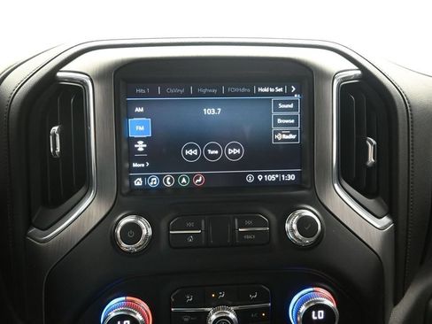 Used 2020 GMC Sierra 1500 Denali w/ Denali Ultimate Package AWD/4WD image 17