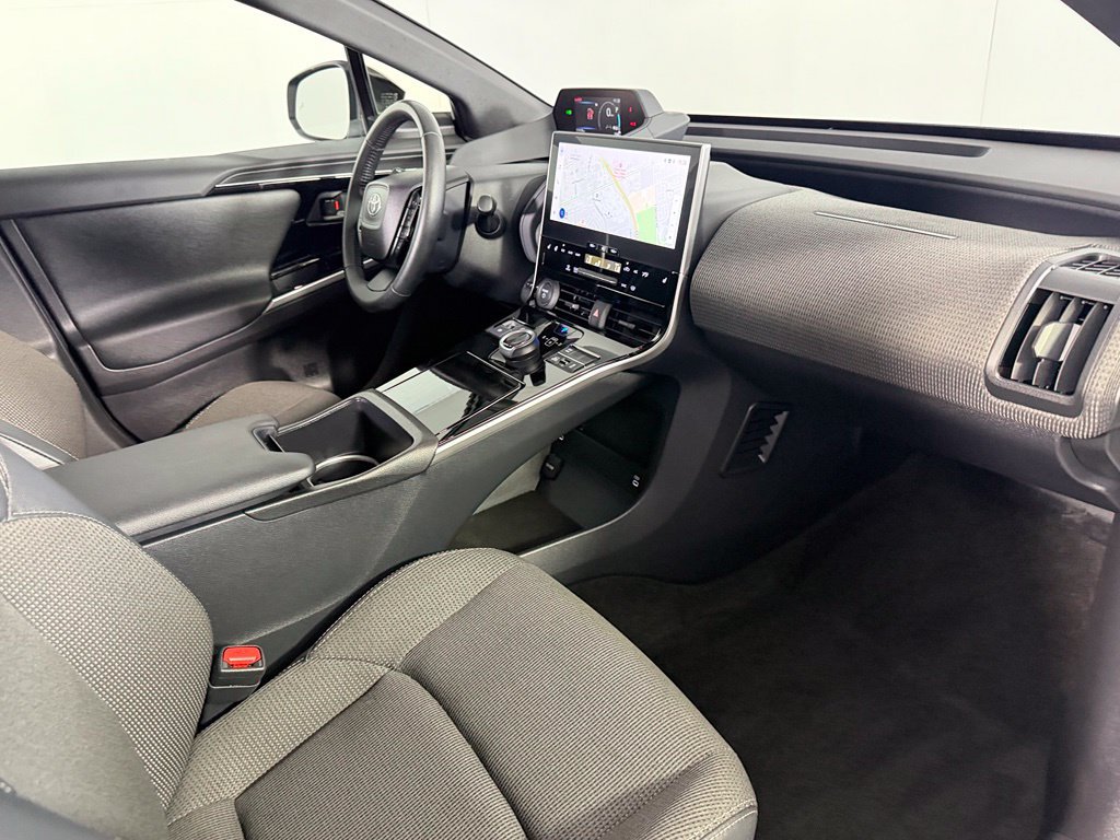 Used 2025 Toyota bZ4X AWD w/ Weather Package image 16