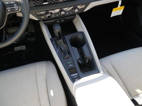 New 2025 Honda Accord SE image 27