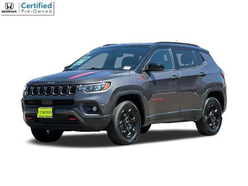 Used 2024 Jeep Compass Trailhawk AWD/4WD image 1