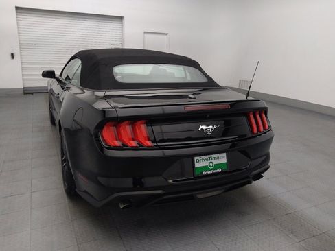 Used 2019 Ford Mustang Premium RWD image 6