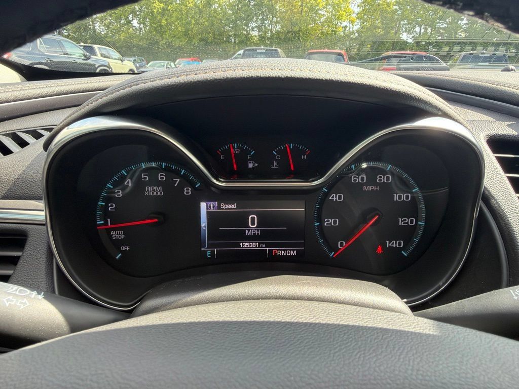 Used 2015 Chevrolet Impala LT w/ Convenience Package FWD image 26