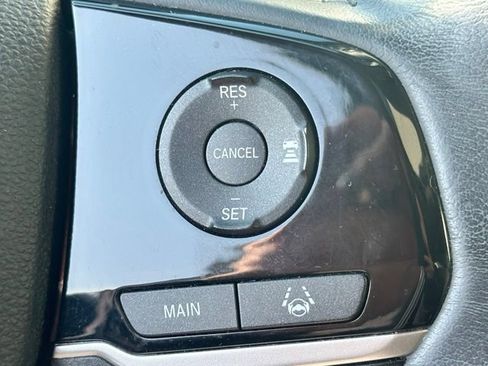 Used 2019 Honda Odyssey EX-L image 11