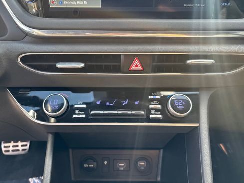Used 2020 Hyundai Sonata SEL Plus w/ Tech Package FWD image 19
