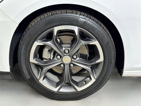 Used 2022 Chevrolet Malibu LT image 27