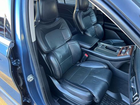 Used 2020 Lincoln Aviator Reserve w/ Equipment Group 202A image 22