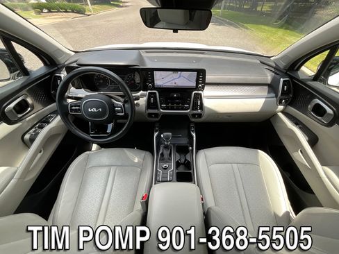 Used 2023 Kia Sorento S w/ Panoramic Sunroof Package FWD image 20