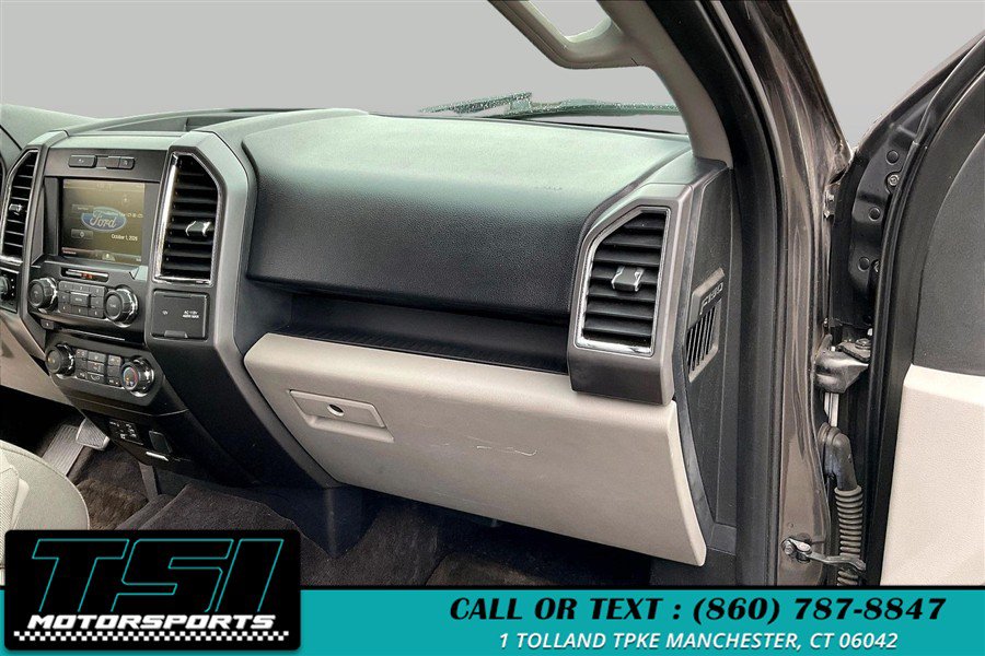 Used 2015 Ford F150 XLT w/ Equipment Group 302A Luxury AWD/4WD image 15