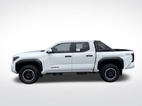 New 2024 Toyota Tacoma TRD Off-Road image 2