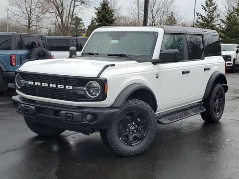 New 2025 Ford Bronco Big Bend w/ Black Diamond Package image 1