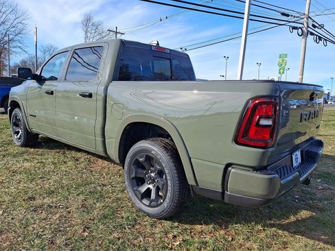 New 2026 RAM 1500 4x4 Crew Cab image 4