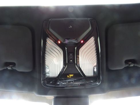 Used 2021 BMW X5 xDrive40i w/ Premium Package AWD/4WD image 29